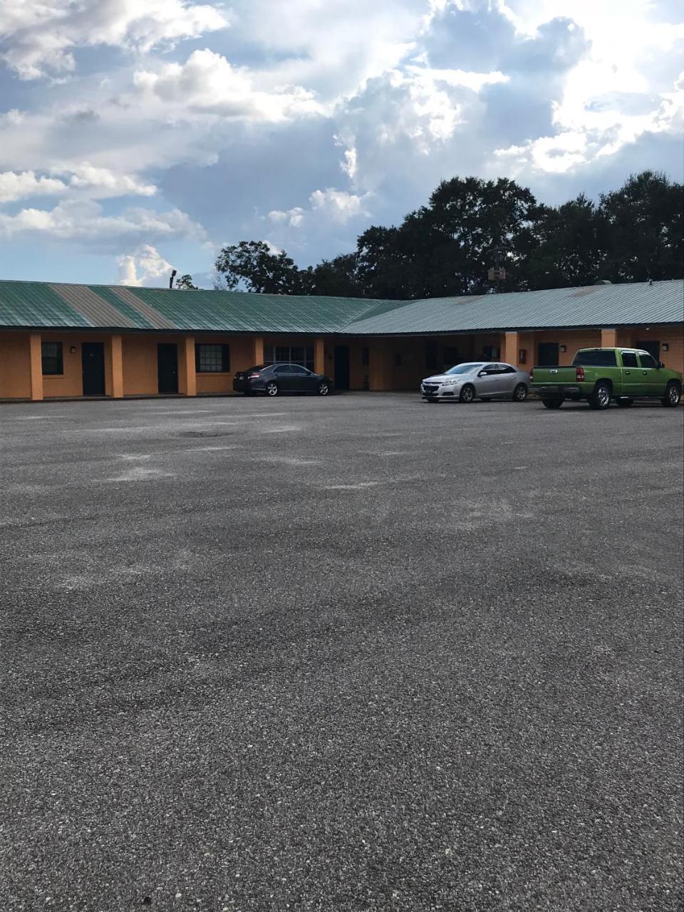 Greenlawn Motel Atmore Exterior foto